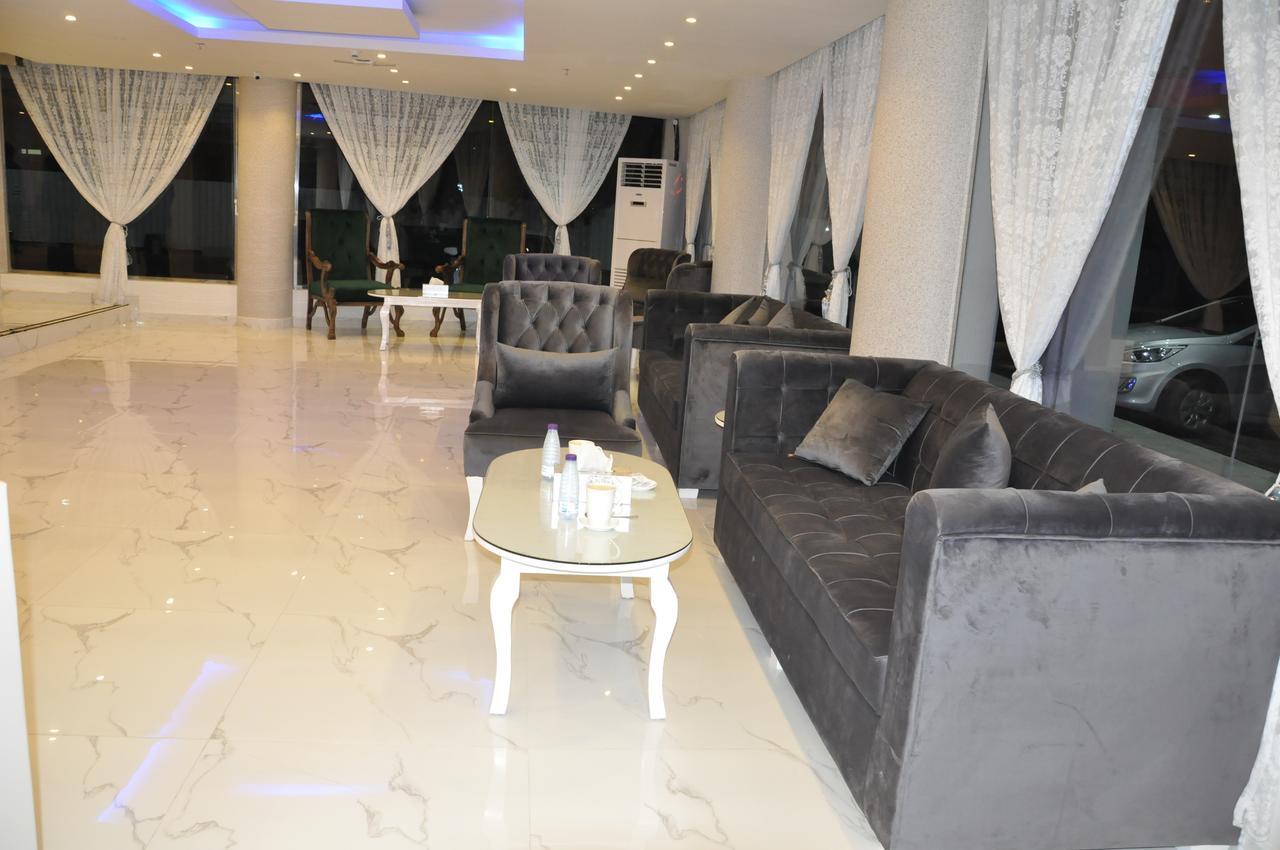 Reality Suites Dammam Eksteriør billede